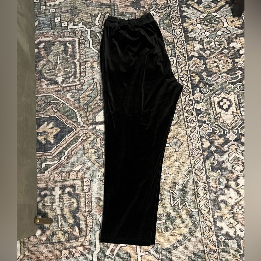 Torrid Velvet Cropped Jogger